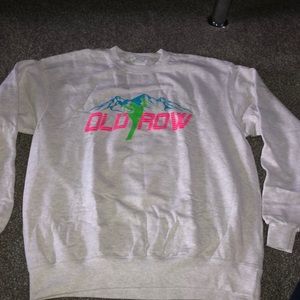 CHAMPION OLD ROW SWEATSHIRT NEVER BEEN WORN